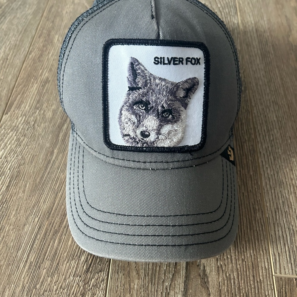 gray cap, Goorin Bros